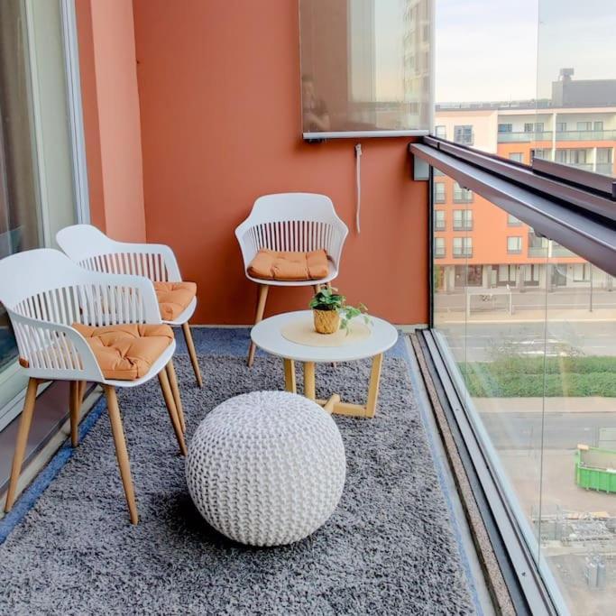 New Studio Pastel Near Helsinki Airport In Kivistoe 万塔 外观 照片